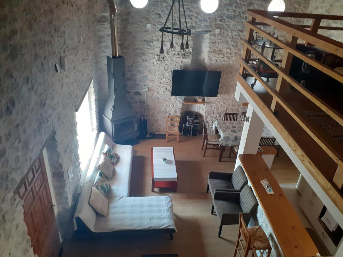 Tsitalia Cottage House Leonídion 외부 사진
